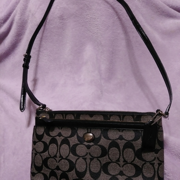 Coach set crossbody bag purse & pouch - Picture 6 of 16